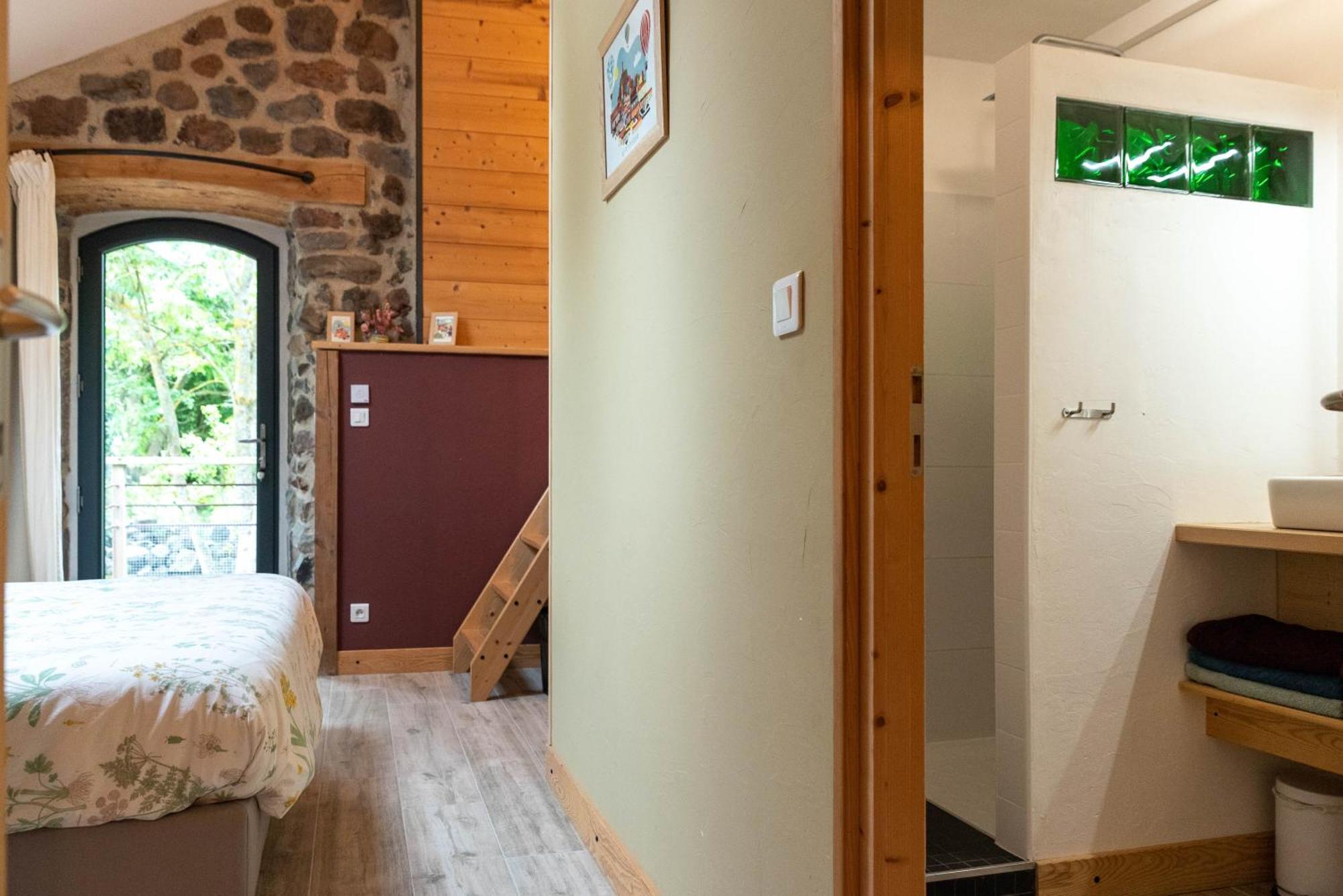 Les Balcons De La Terrasse Bed & Breakfast Arsac-en-Velay Luaran gambar
