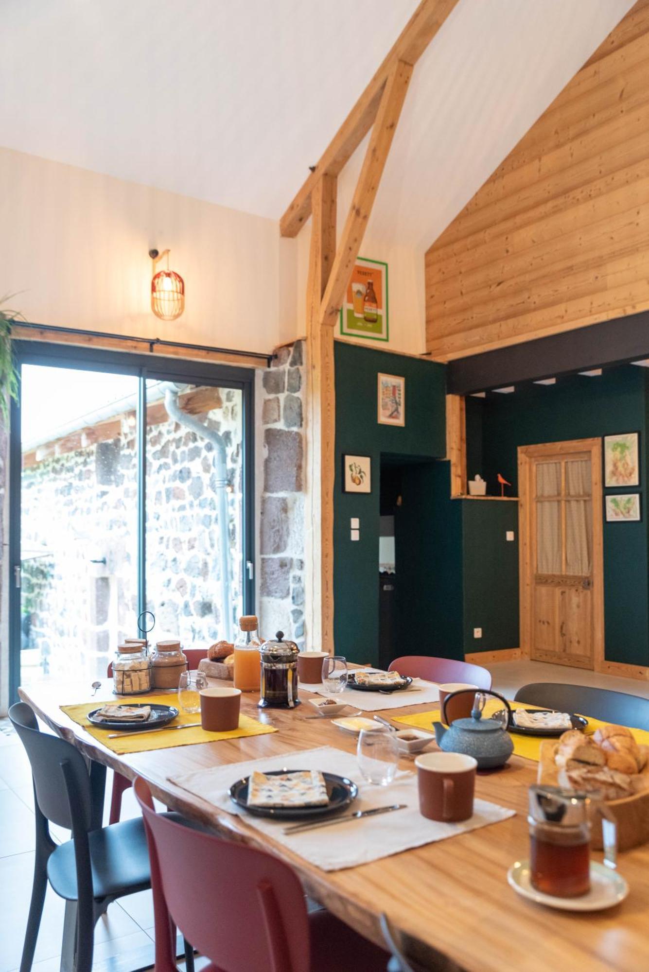 Les Balcons De La Terrasse Bed & Breakfast Arsac-en-Velay Luaran gambar